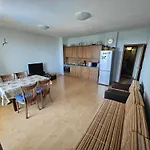 Riviera Sea Villageapartments * Златни пясъци