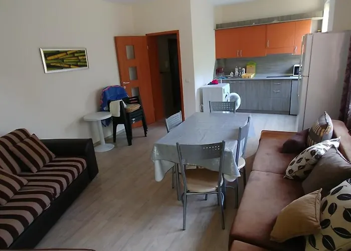 Riviera Sea Villageapartments * Golden Sands