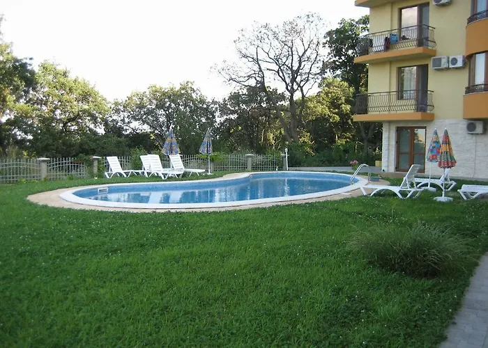 Riviera Sea Villageapartments * Golden Sands